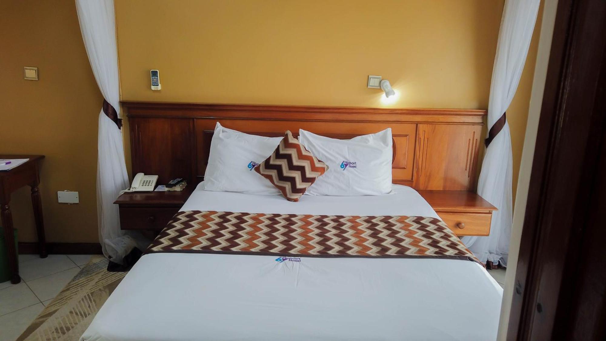 67 Airport Hotel Nairobi Mlolongo Eksteriør bilde
