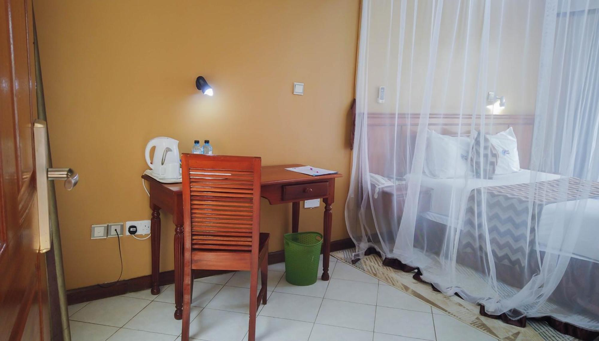 67 Airport Hotel Nairobi Mlolongo Eksteriør bilde