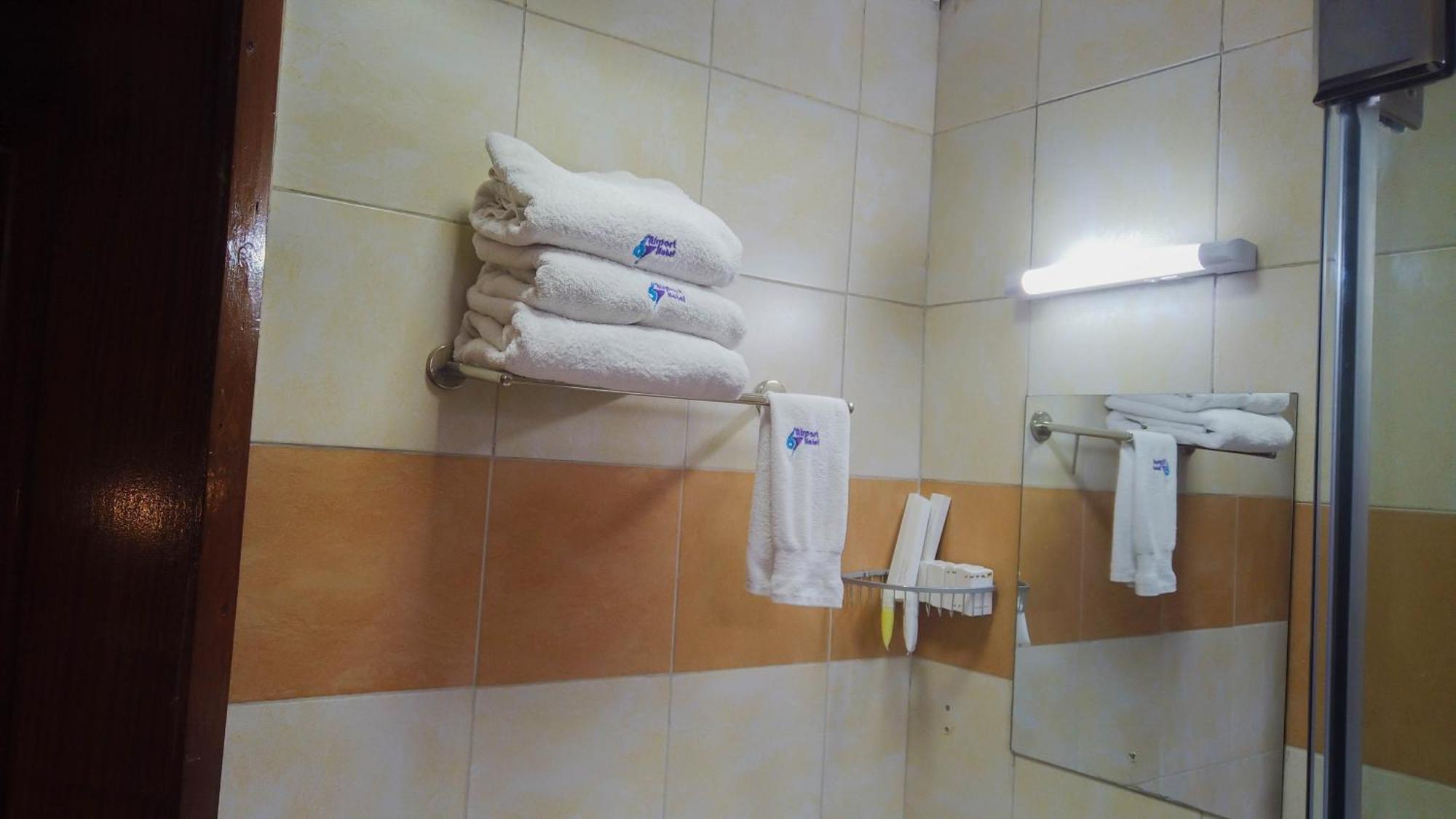 67 Airport Hotel Nairobi Mlolongo Eksteriør bilde